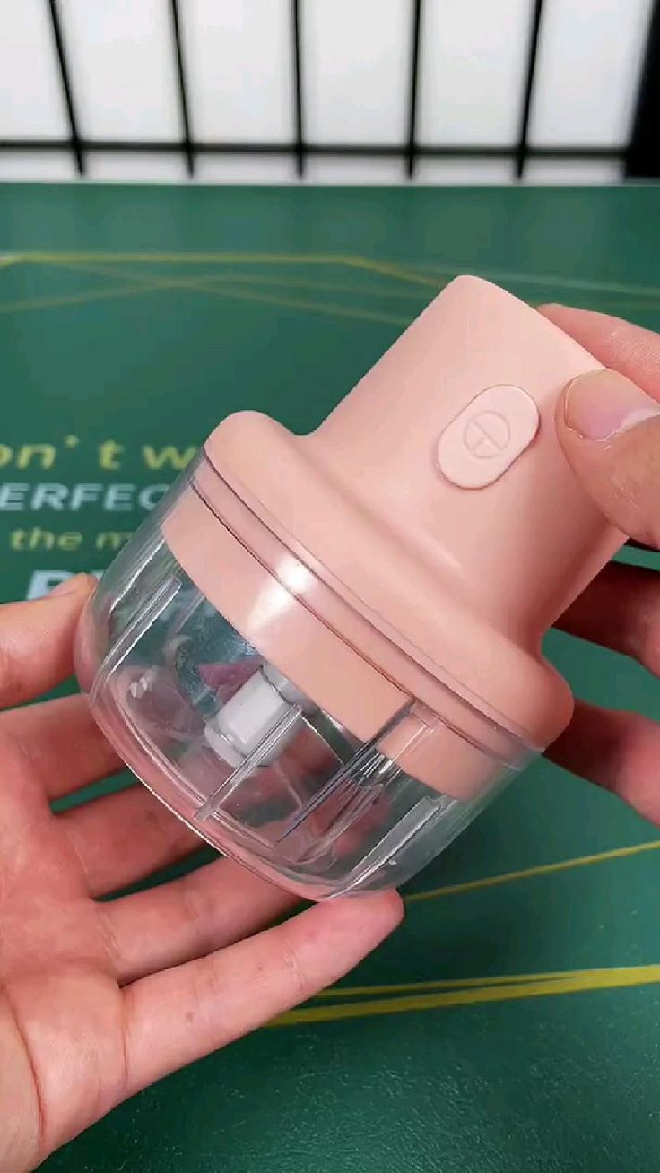 Mini Electric Garlic & Vegetable Chopper - USB Rechargeable